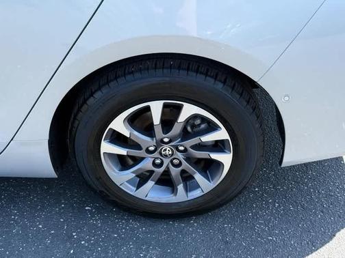 2022 Toyota Prius Limited