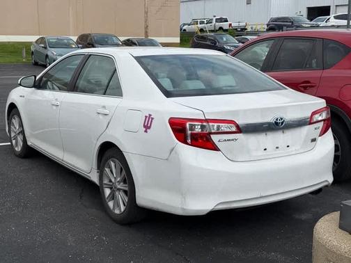 2012 Toyota Camry Hybrid XLE