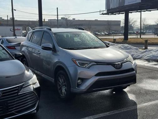2017 Toyota RAV4 Platinum