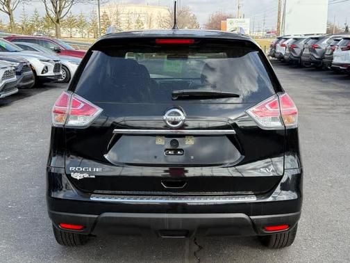 2015 Nissan Rogue SV