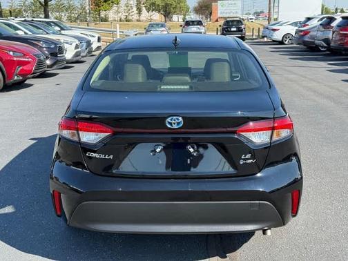 2025 Toyota Corolla Hybrid LE