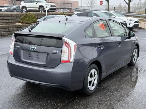 2012 Toyota Prius Two