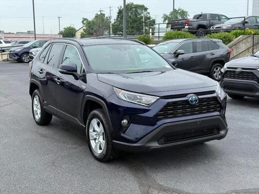 2021 Toyota RAV4 Hybrid XLE
