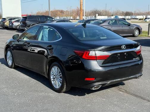 2017 Lexus ES 350 Base