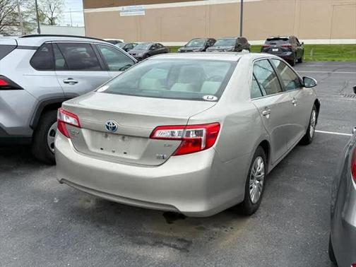 2014 Toyota Camry Hybrid LE