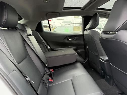 Wind Chill Pearl 2026 Toyota Prius L