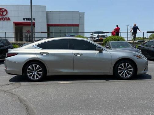 2020 Lexus ES 350 Base