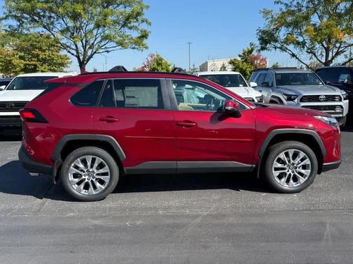 2025 Toyota RAV4 XLE Premium