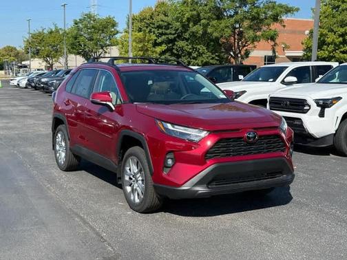 2025 Toyota RAV4 XLE Premium