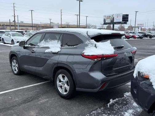 2021 Toyota Highlander L