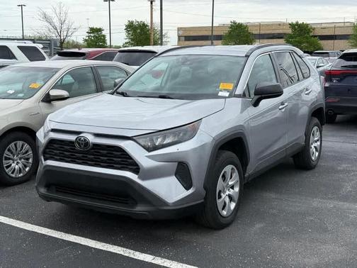 2020 Toyota RAV4 LE