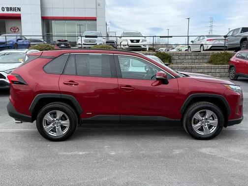 2025 Toyota RAV4 Hybrid XLE