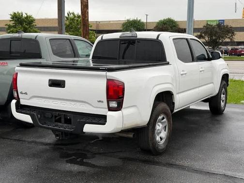 Super White 2019 Toyota Tacoma SR