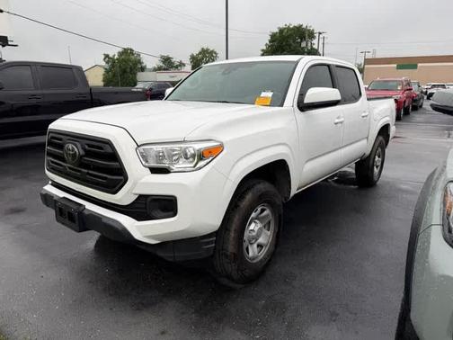 Super White 2019 Toyota Tacoma SR