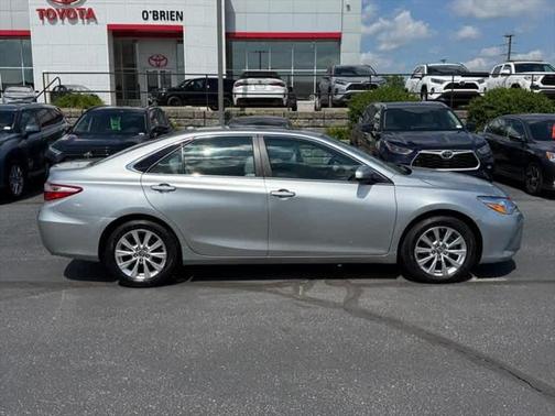 2016 Toyota Camry XLE