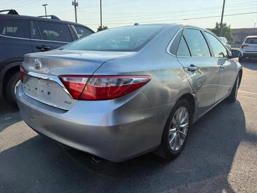 2016 Toyota Camry XLE