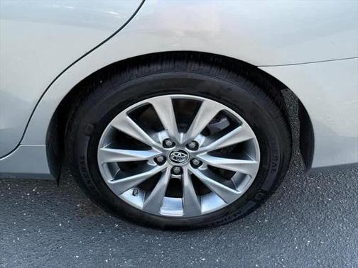 2016 Toyota Camry XLE
