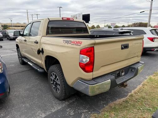 2018 Toyota Tundra SR5