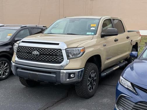 2018 Toyota Tundra SR5