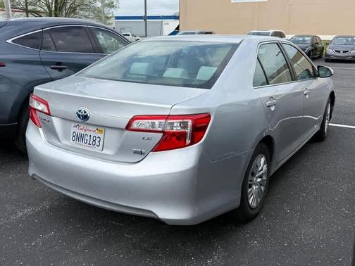 2012 Toyota Camry Hybrid XLE