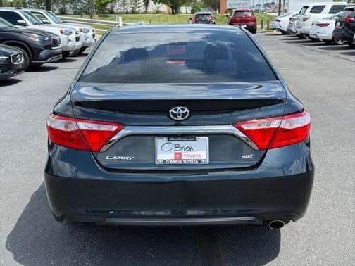 2016 Toyota Camry SE