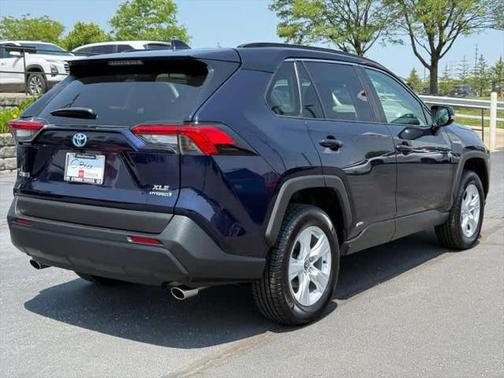2020 Toyota RAV4 Hybrid XLE