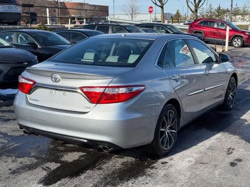 2016 Toyota Camry XSE