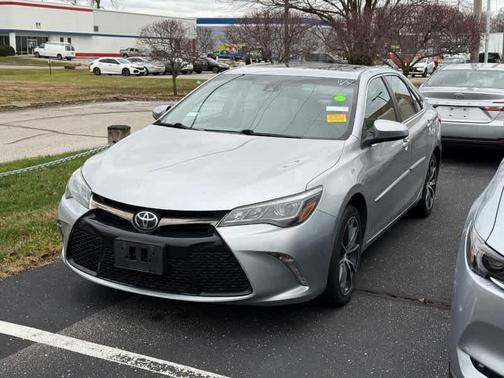 2016 Toyota Camry XSE