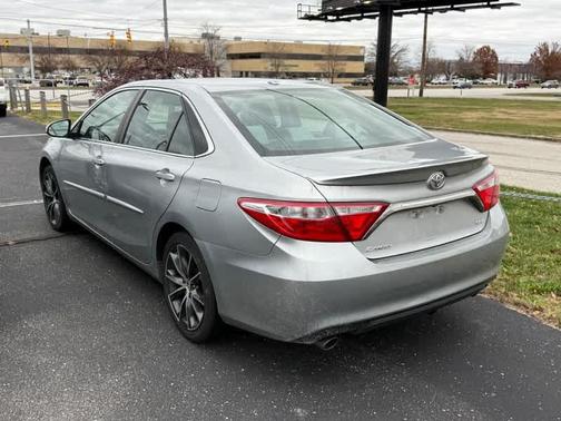 2016 Toyota Camry XSE