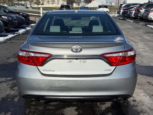 2016 Toyota Camry XSE