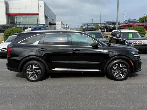 2022 Kia Sorento Hybrid S