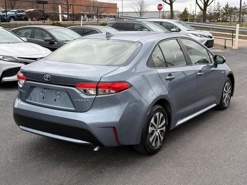 2021 Toyota Corolla Hybrid LE