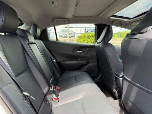 2025 Toyota Prius L