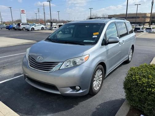 2015 Toyota Sienna XLE Premium