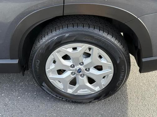 2021 Subaru Forester Base
