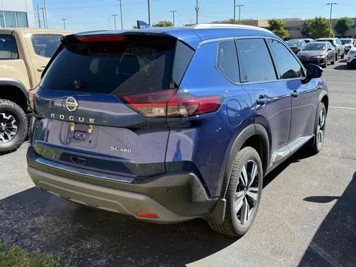 2021 Nissan Rogue SL