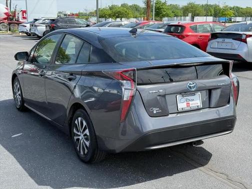 2018 Toyota Prius One