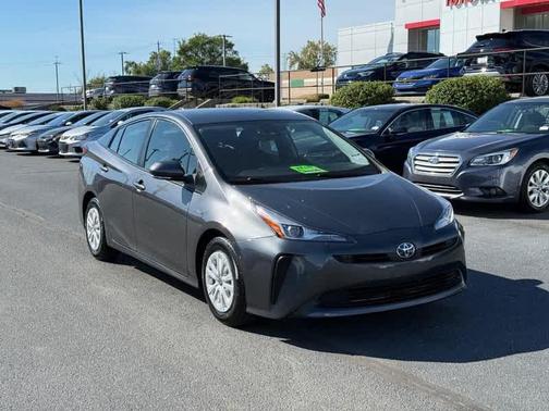 2021 Toyota Prius LE