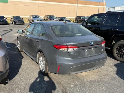 2025 Toyota Corolla Hybrid LE