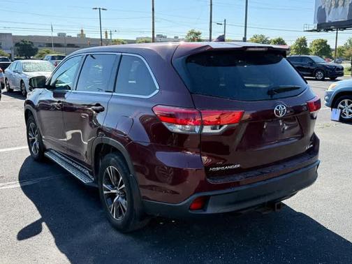 2017 Toyota Highlander LE Plus