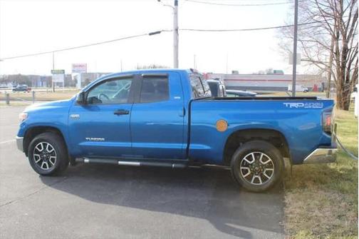 2018 Toyota Tundra SR5
