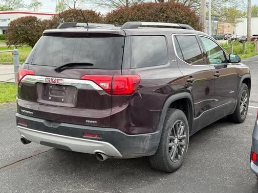 2017 GMC Acadia SLT-1