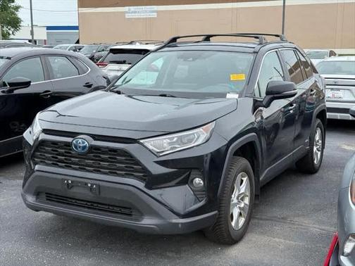 2019 Toyota RAV4 Hybrid XLE