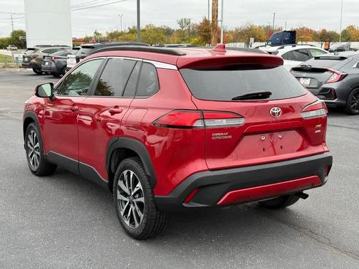 2024 Toyota Corolla Cross XLE