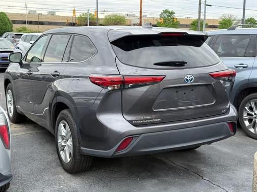 2021 Toyota Highlander Hybrid LE