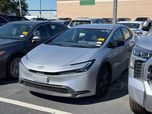 2024 Toyota Prius LE