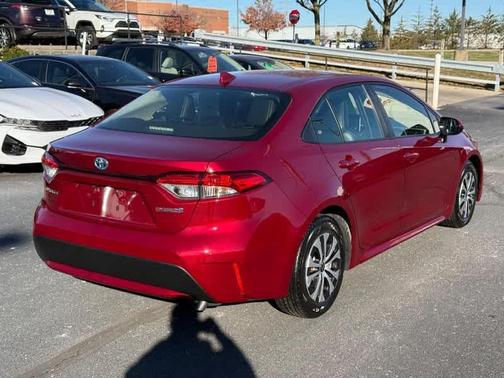 2022 Toyota Corolla Hybrid LE