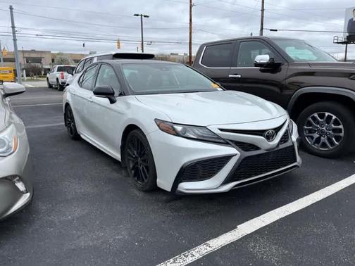 2022 Toyota Camry XSE V6