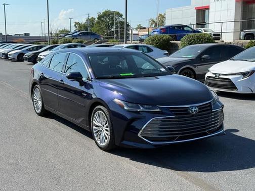 2021 Toyota Avalon Hybrid Limited