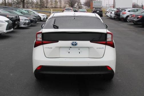 2019 Toyota Prius LE
